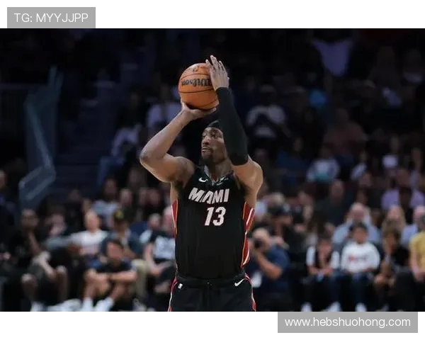 阿德巴约热火生涯得分突破9000成队史第四人仅次于韦德莫宁莱斯